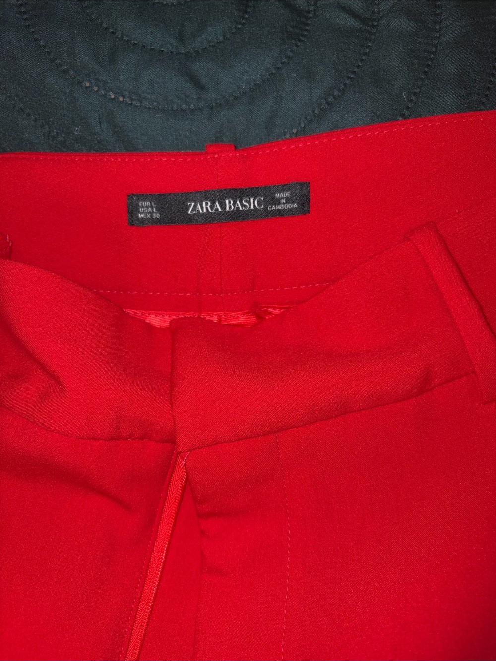 Zara Red Cropped Pants